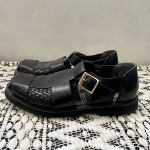 GBX* Black Leather Shoes